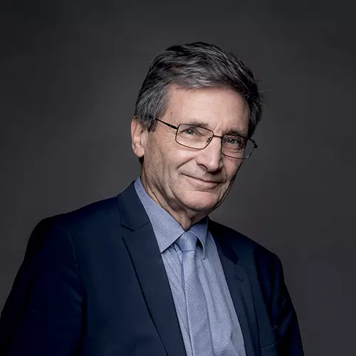 Alain Decourchelle Maire de Pluguffan